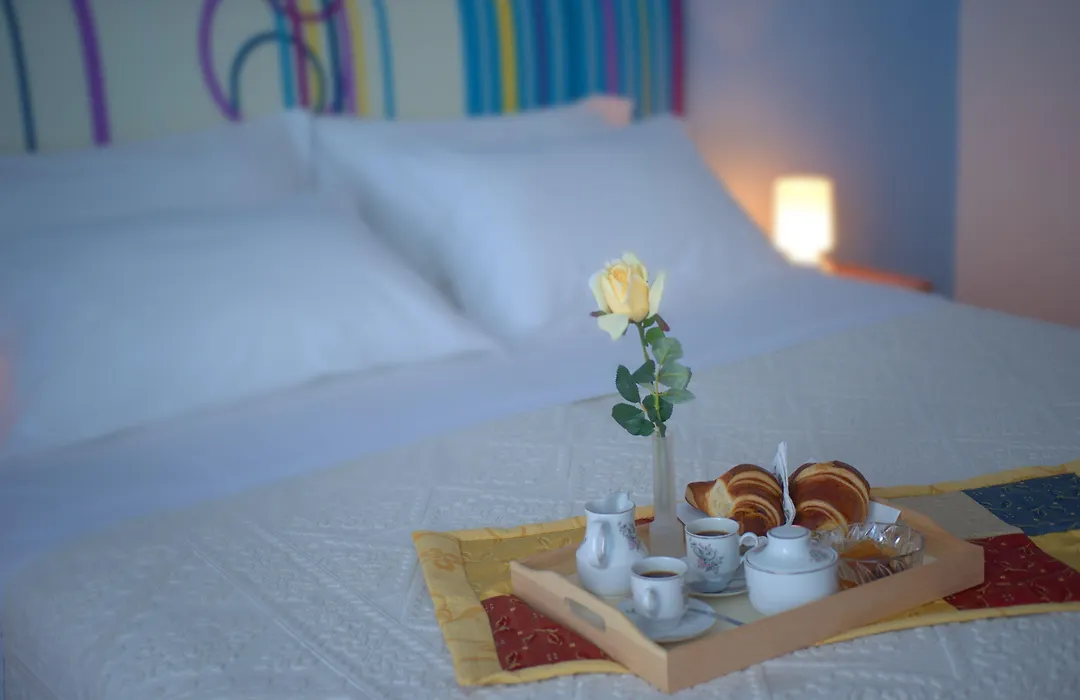 Iris Hotel-1